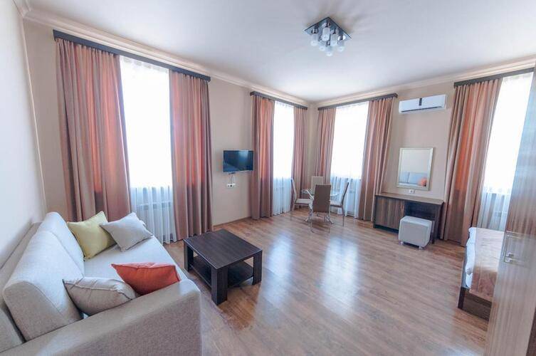 Kantar Hotel