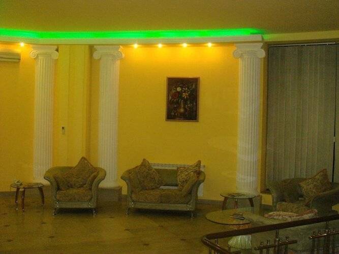 Bella Hotel