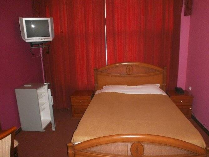 Bella Hotel