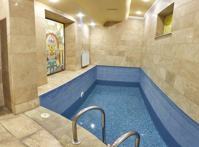 Bella Hotel