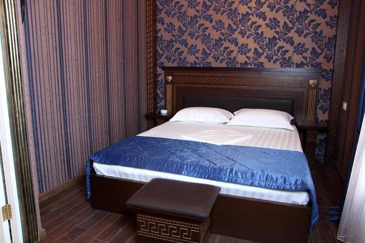 Hotel Roma Yerevan & Tours