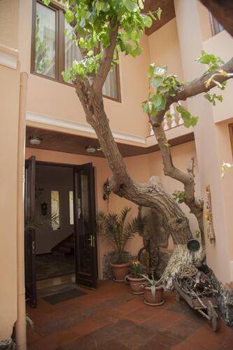 Хин Еревантси (Hin Yerevantsi)