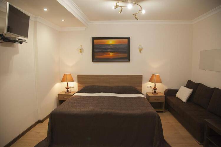 Хин Еревантси (Hin Yerevantsi)