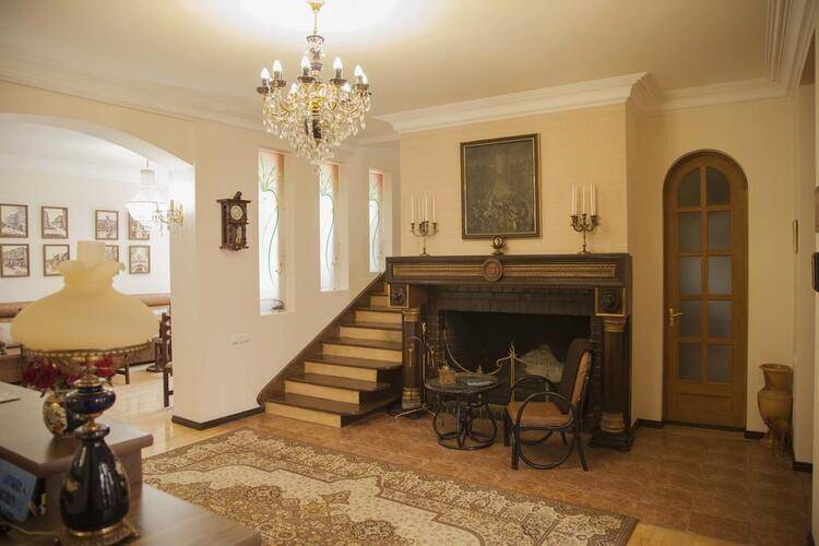 Хин Еревантси (Hin Yerevantsi)