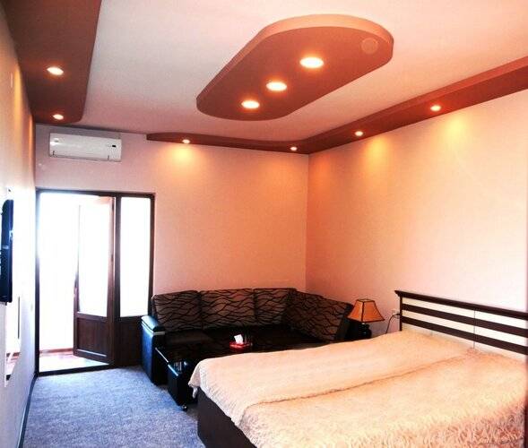 Areg Hotel