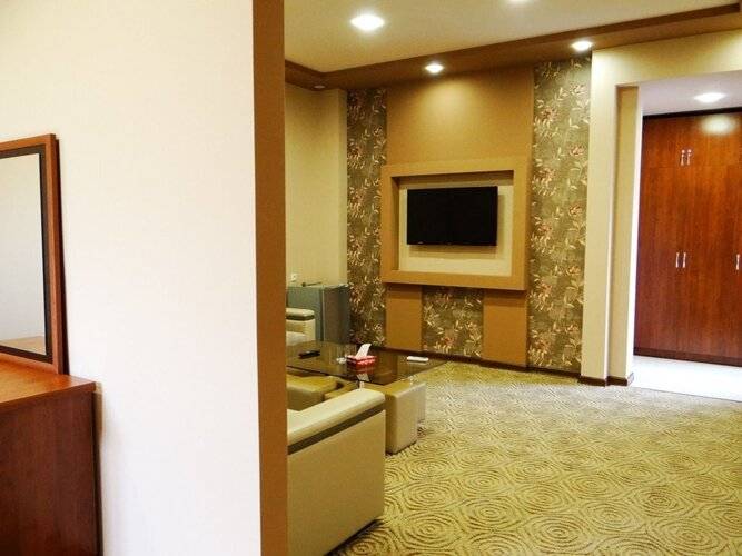 Areg Hotel