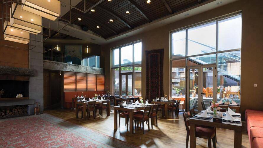 Tufenkian Historic Yerevan Hotel