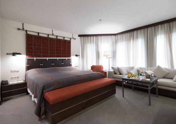 Tufenkian Historic Yerevan Hotel