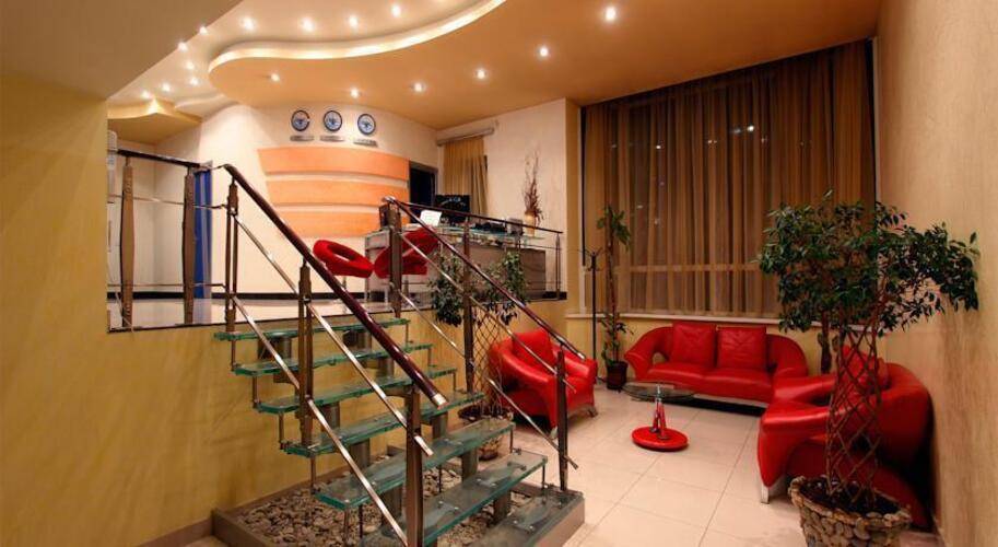 Aquatek Hotel
