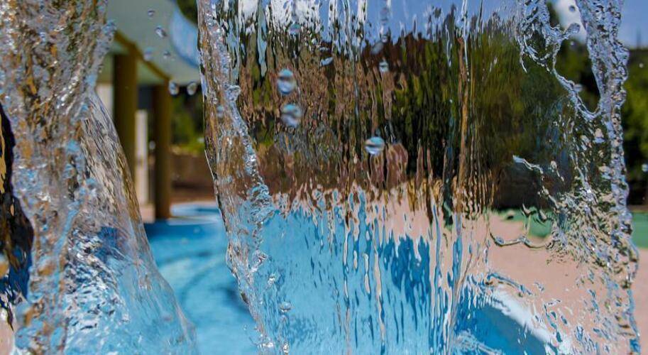 Aquatek Hotel