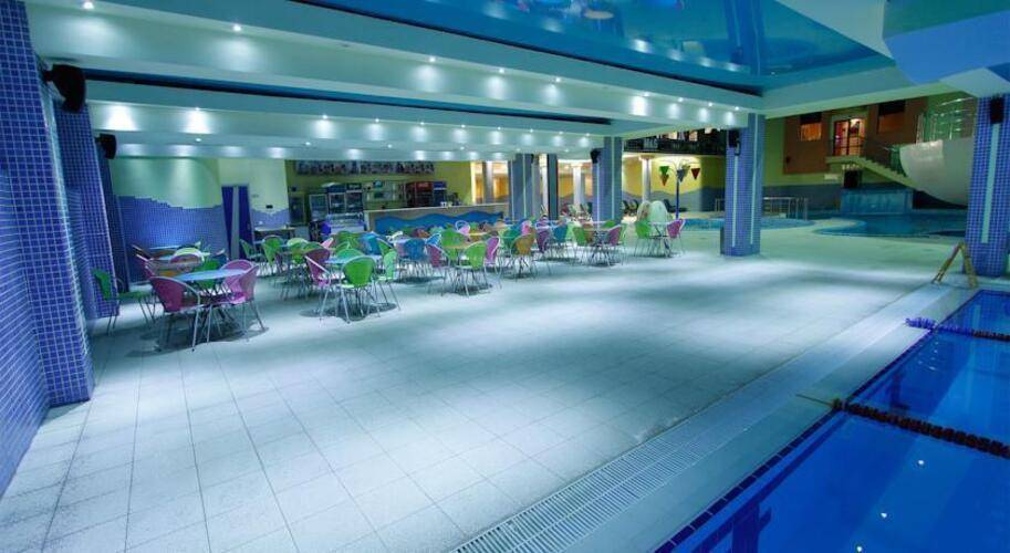 Aquatek Hotel
