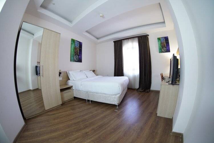 Aquatek Hotel