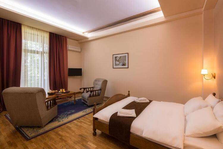 Olympia Hotel