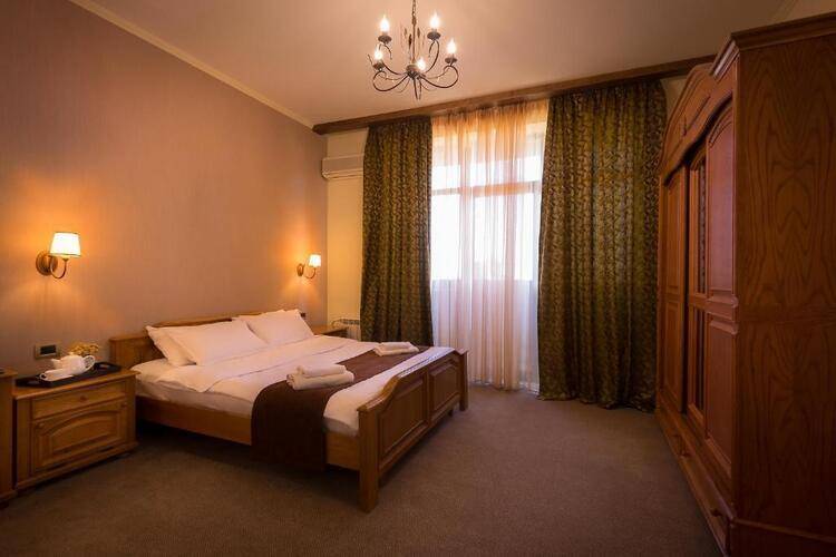 Olympia Hotel