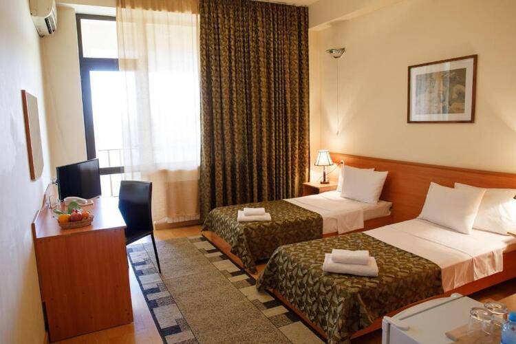 Olympia Hotel