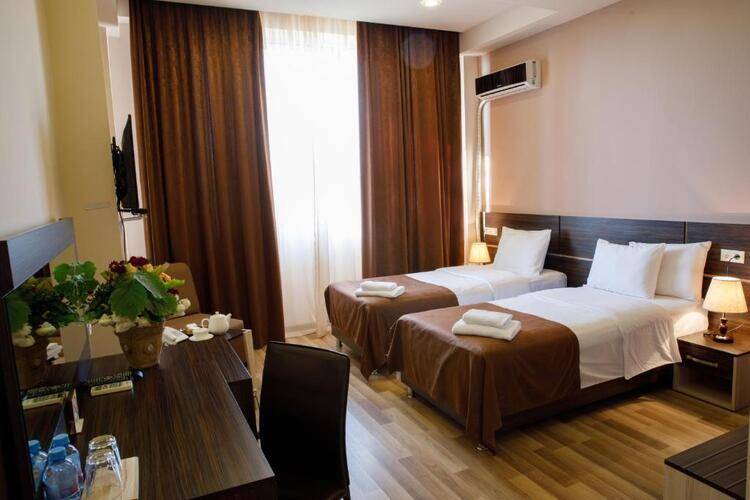 Olympia Hotel