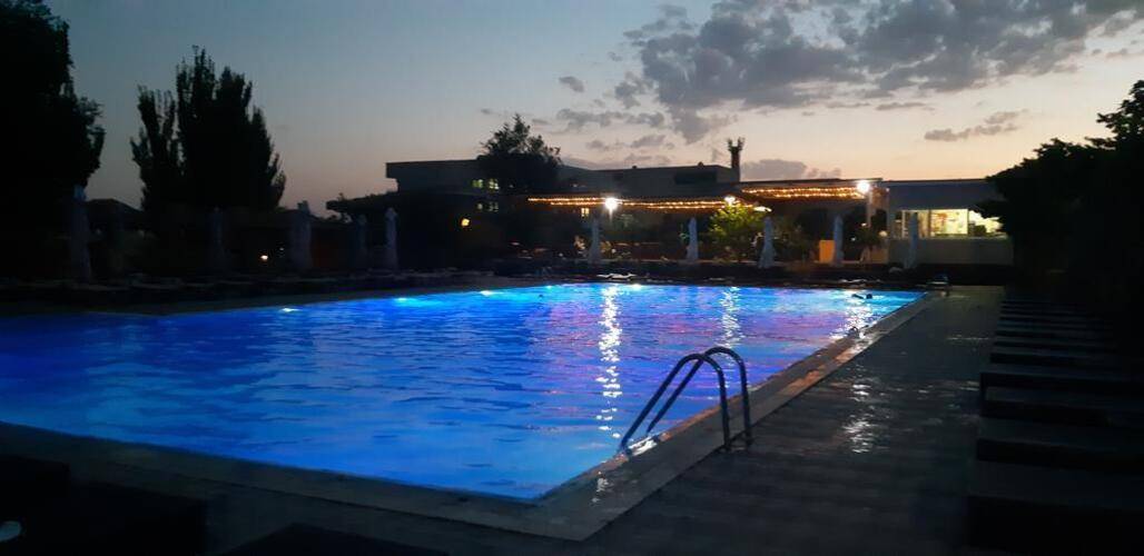 Cross Resort Hotel