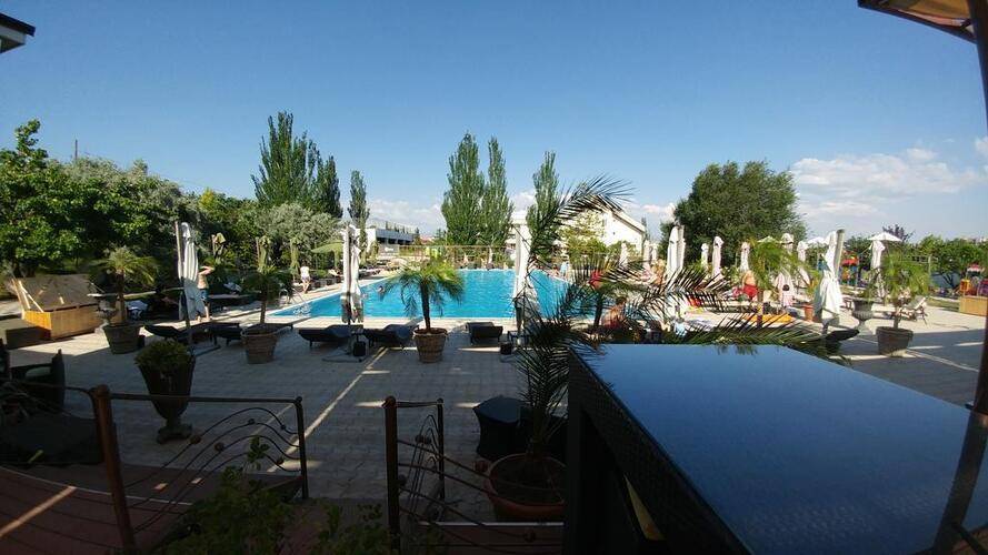 Cross Resort Hotel