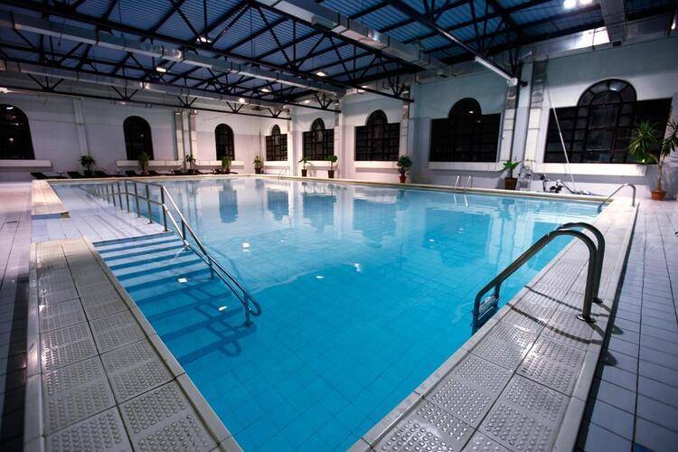 Cross Resort Hotel