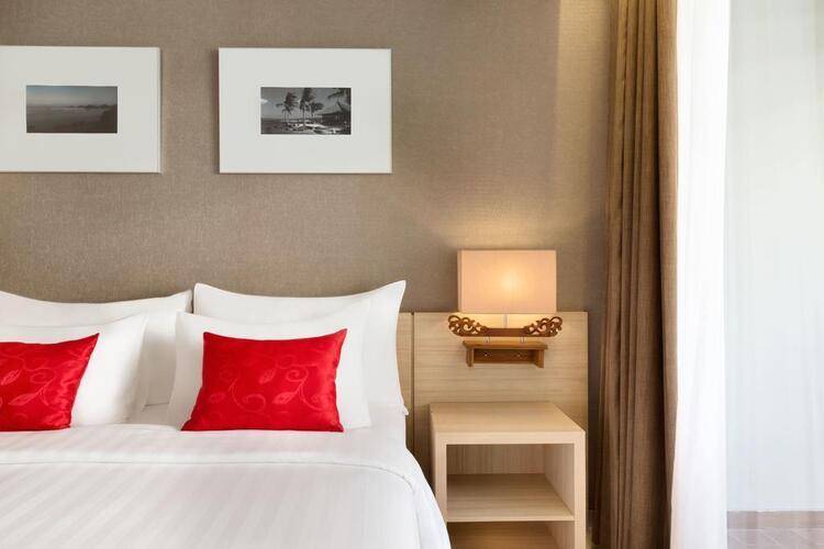 Ramada Encore