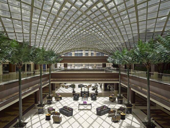Dusit Thani Abu Dhabi