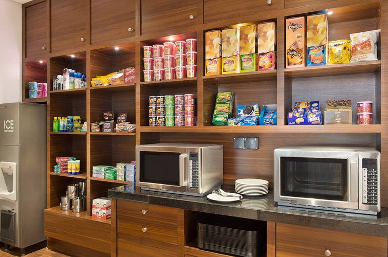 Hilton Garden Inn Dubai Jumeirah (Ex. Hilton Garden Inn Dubai Al Mina)