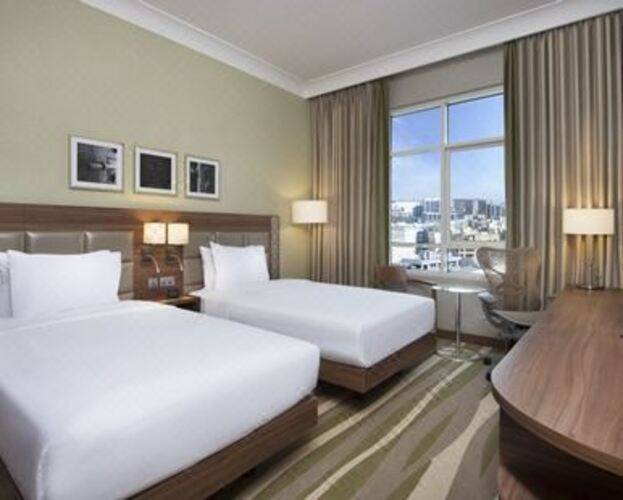 Hilton Garden Inn Dubai Al Muraqabat