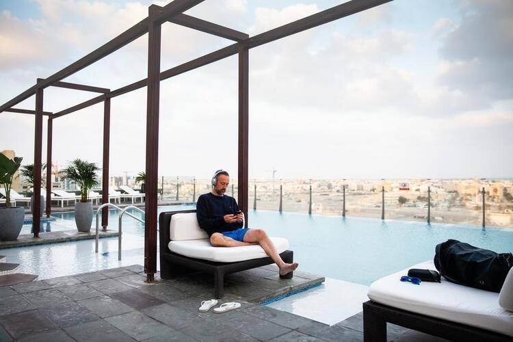 Voco Dubai (Ex. Nassima Royal Hotel)