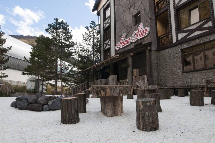 Azau Star Hotel