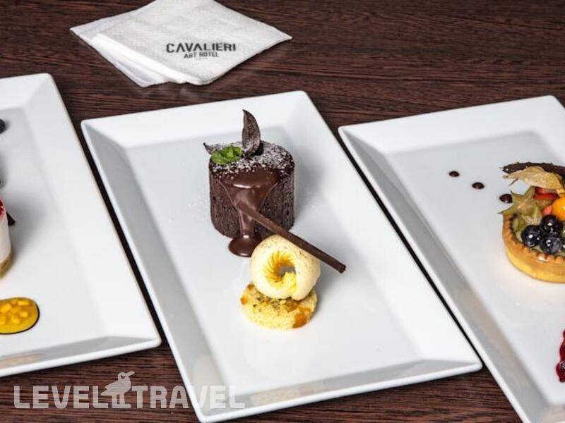 Фотография Cavalieri Art Hotel (Ex.Cavalieri) Фотография Cavalieri Art Hotel (Ex.Cavalieri)