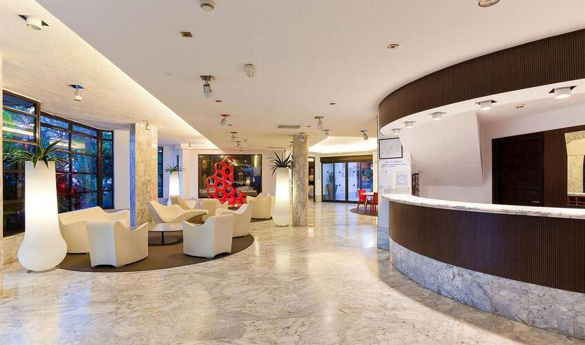 Aguamar Apartments