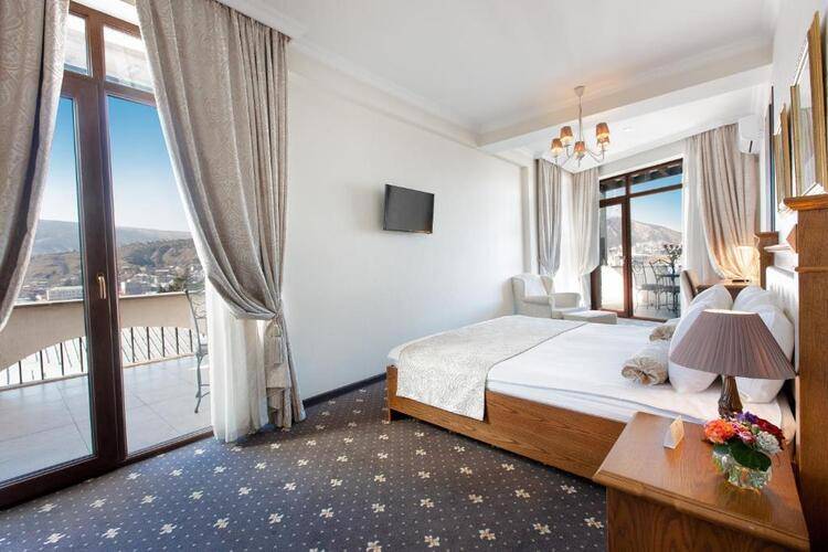 Laerton Hotel