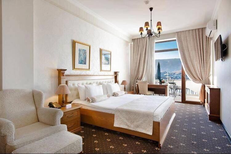 Laerton Hotel