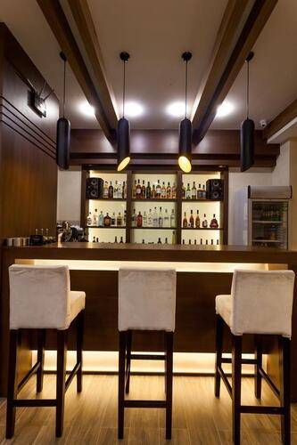 Crystal Hotel & Spa