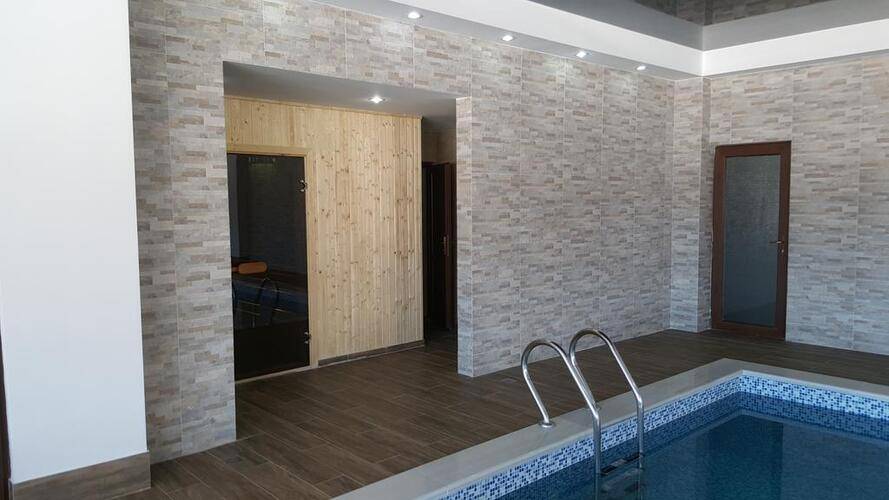 Crystal Hotel & Spa