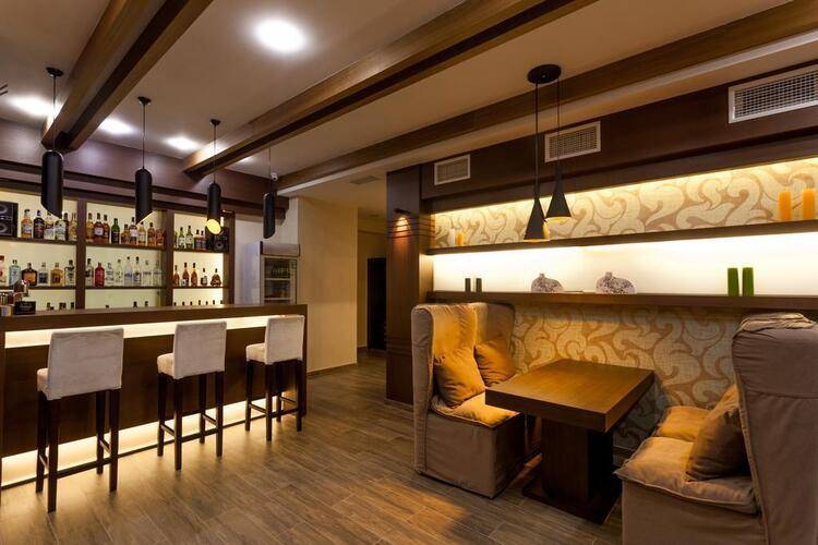 Crystal Hotel & Spa