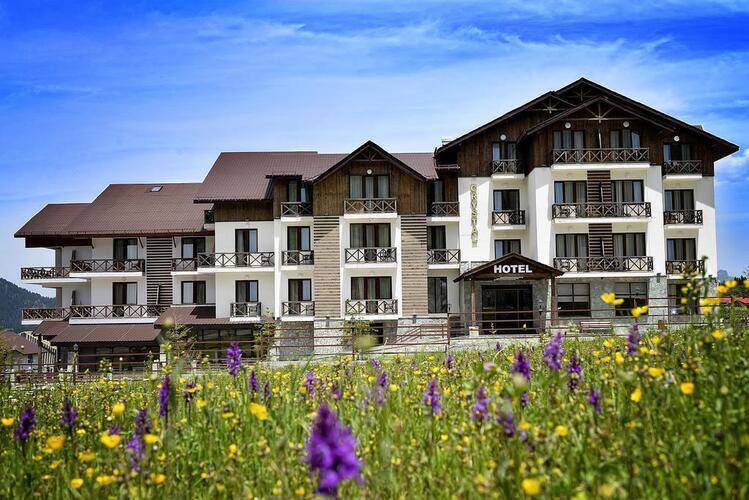 Crystal Hotel & Spa