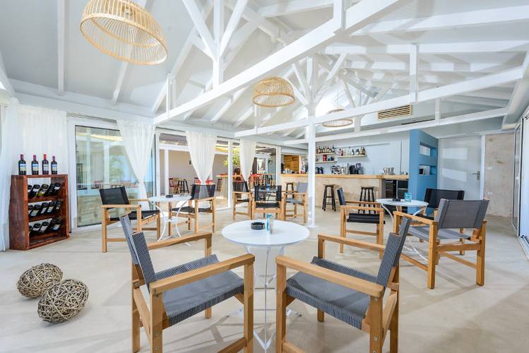 Anemos Suites