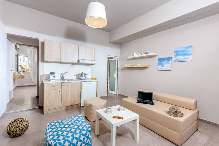 Anemos Suites