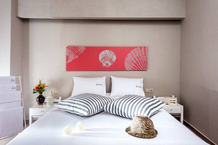 Anemos Suites