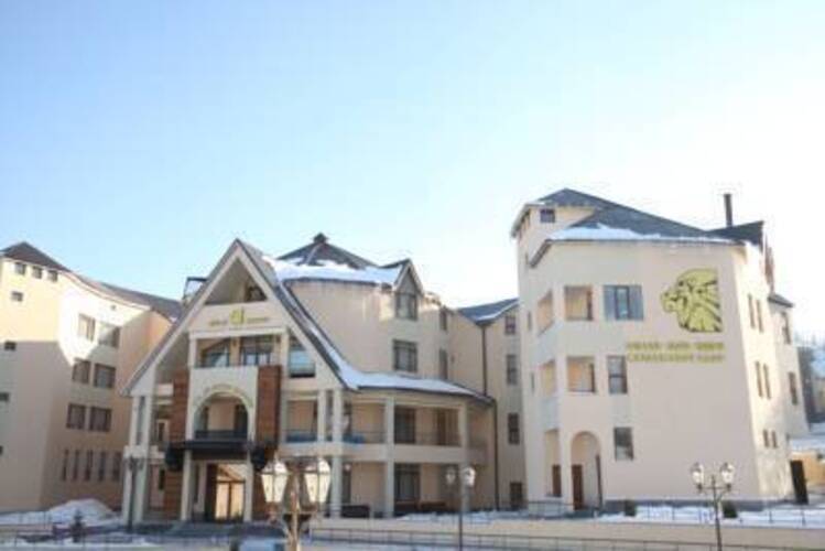 Multi Rest House