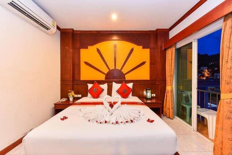 Pt Residence@Patong Beach