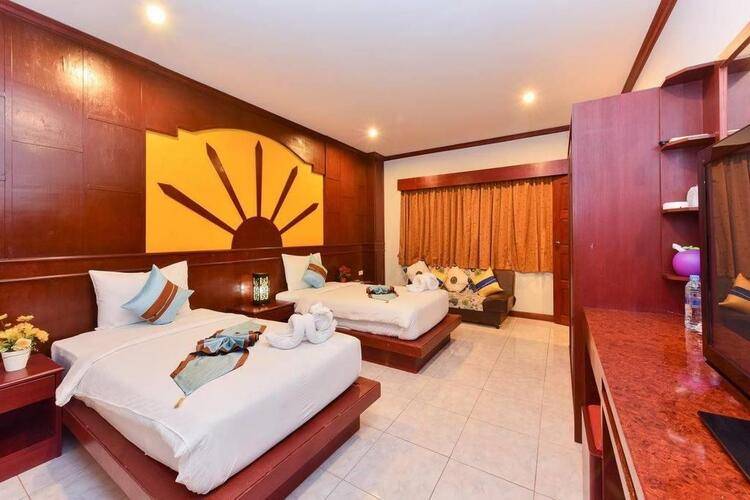 Pt Residence@Patong Beach