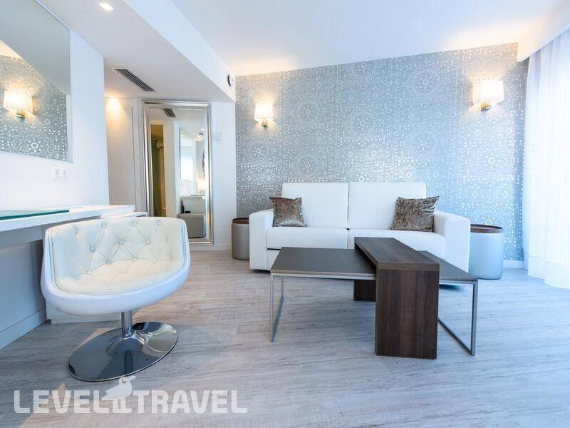 Фотография Plaza Santa Ponsa Boutique Hotel (Ex. Plaza Beach Hotel)