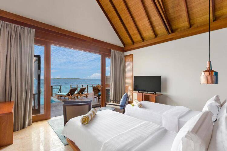 Furaveri Island Resort & Spa