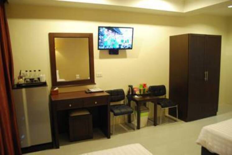 Baan Kata Maytha Hotel