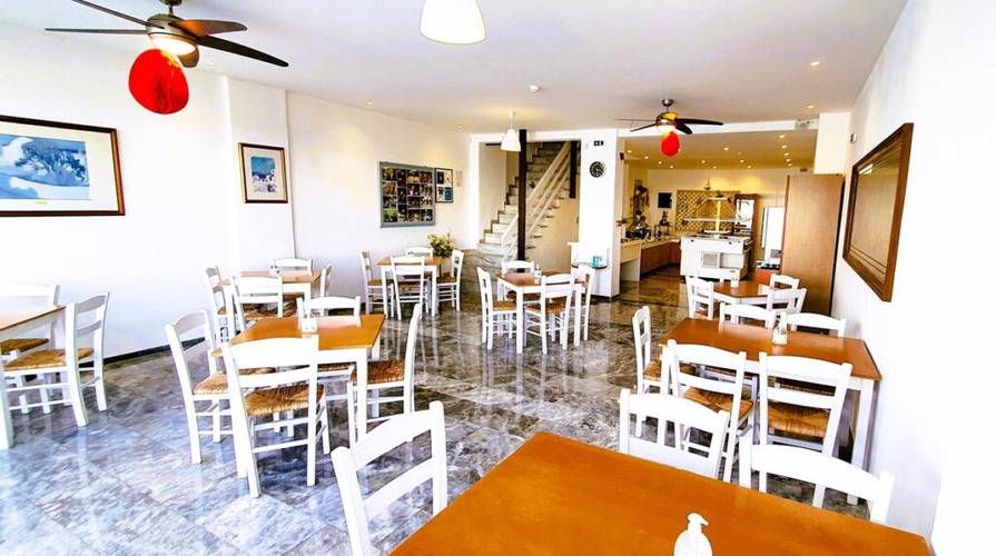 Sunset Beach Hotel