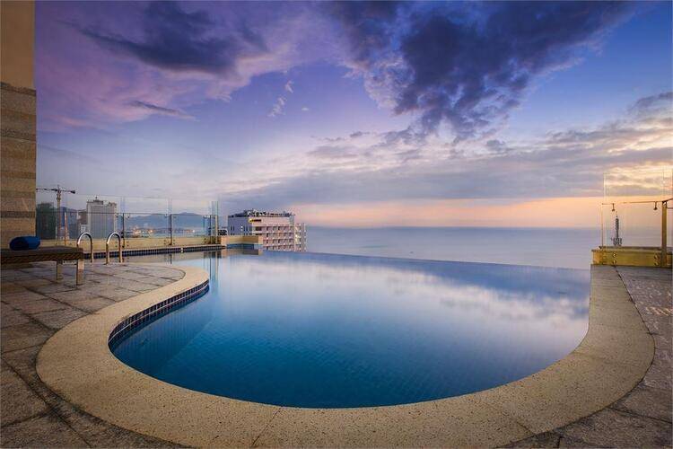 Rosaka Hotel Nha Trang