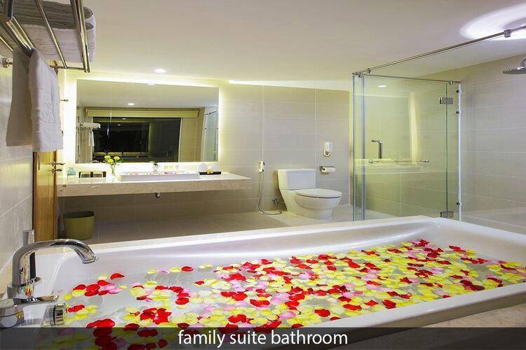 Rosaka Hotel Nha Trang