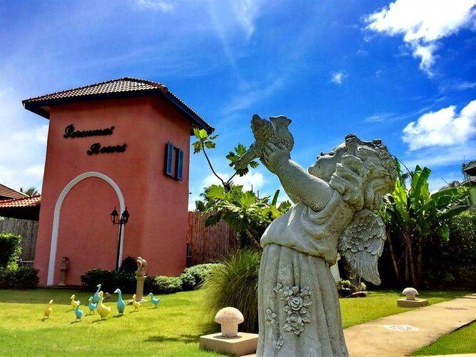 Perennial Resort